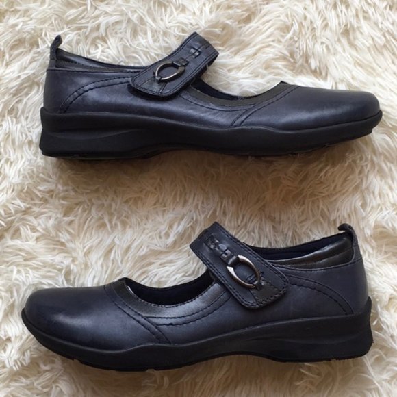 earth angelica shoes